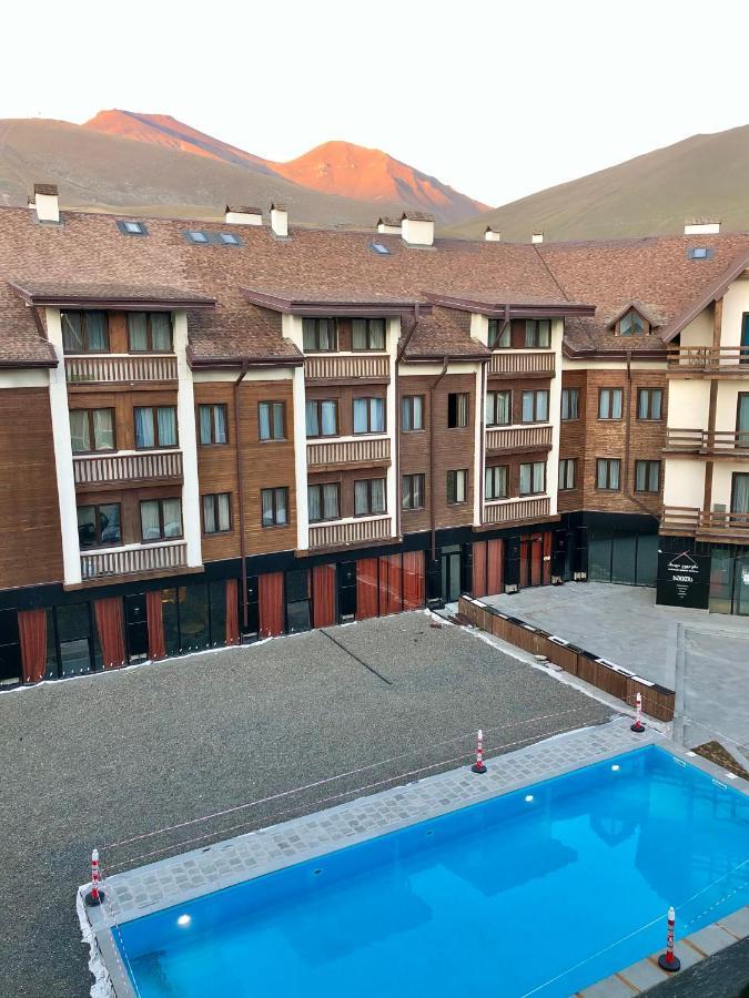 Gvc 315 Atrium New Gudauri Apartment Bagian luar foto